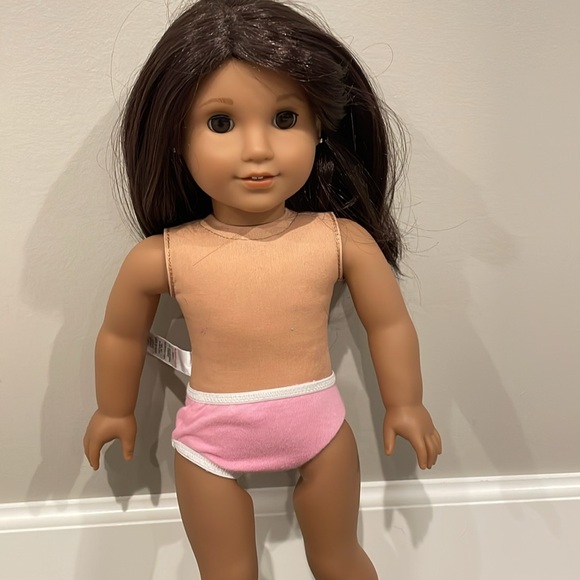American Girl Doll of the year 2018 - Picture 4 of 5
